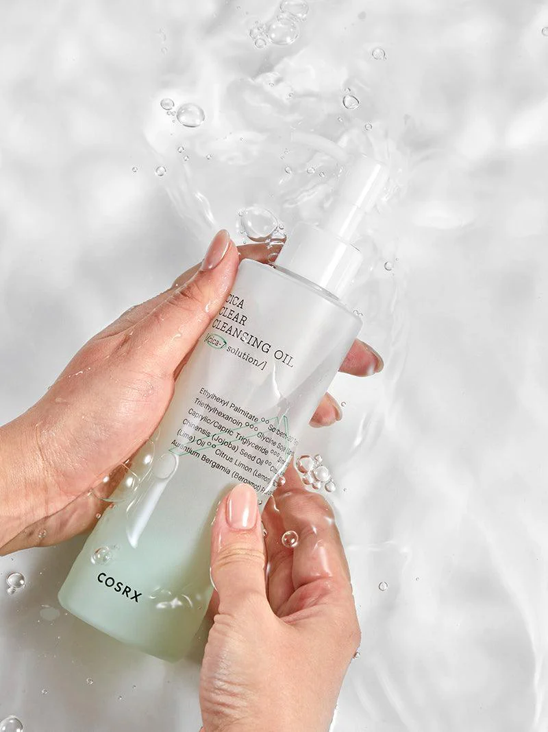 Cosrx Pure Fit Cica Clear Cleansing Oil 200ml - Image 2