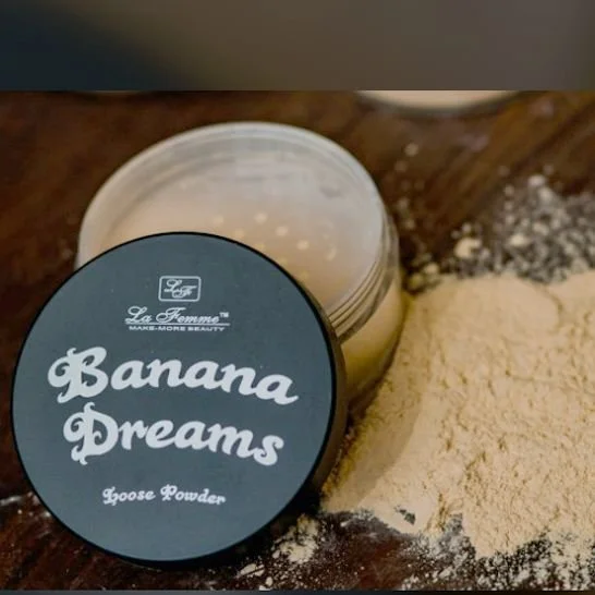 La Femme Banana Dreams Loose Powder 15.5g