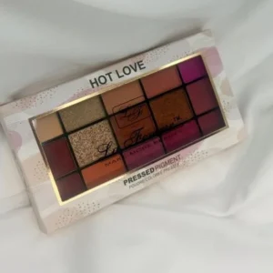 La Femme Hot Love Pressed Pigment Eyeshadow Palette 22.5g